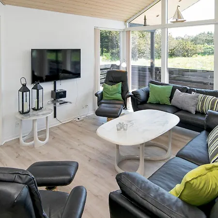 Nice Home In Lokken With Sauna * 洛肯