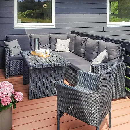 Nice Home In Lokken With Sauna 度假居 *